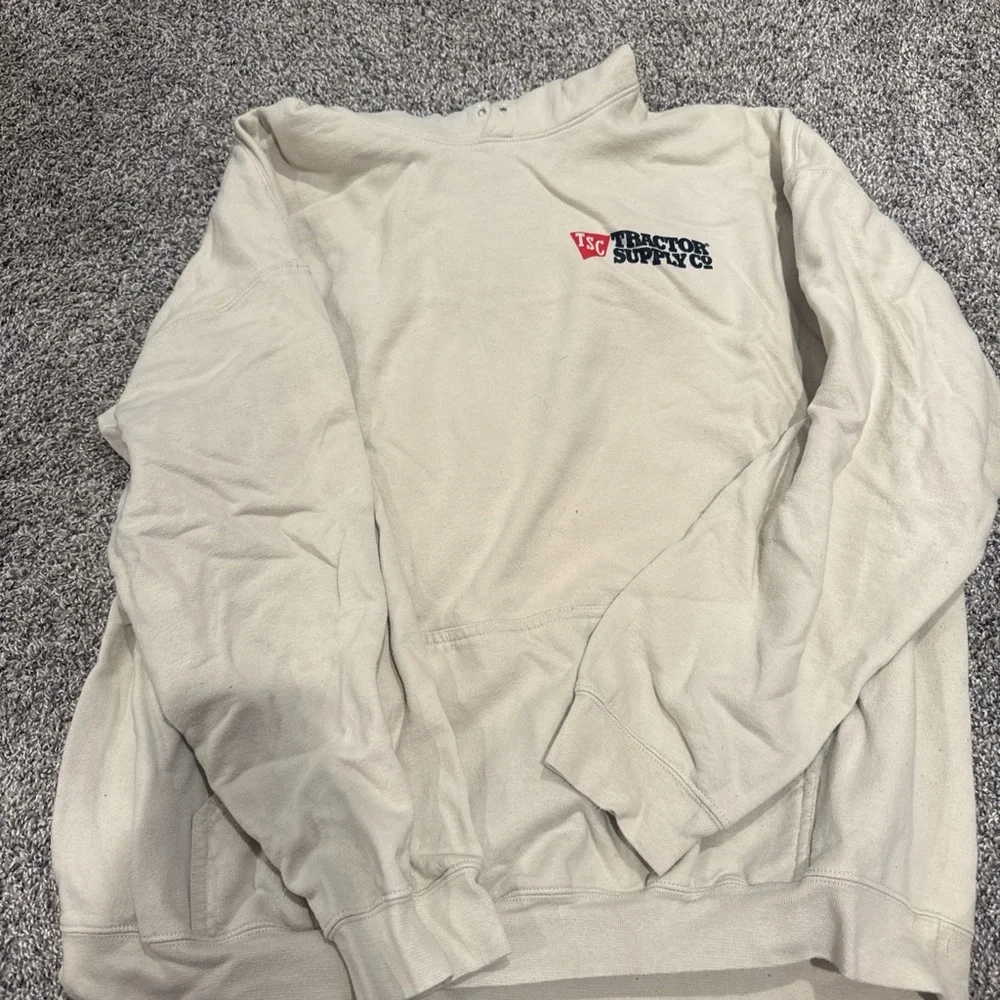 Tractor Supply Co Cream Blanket - Picture 2 of 2
